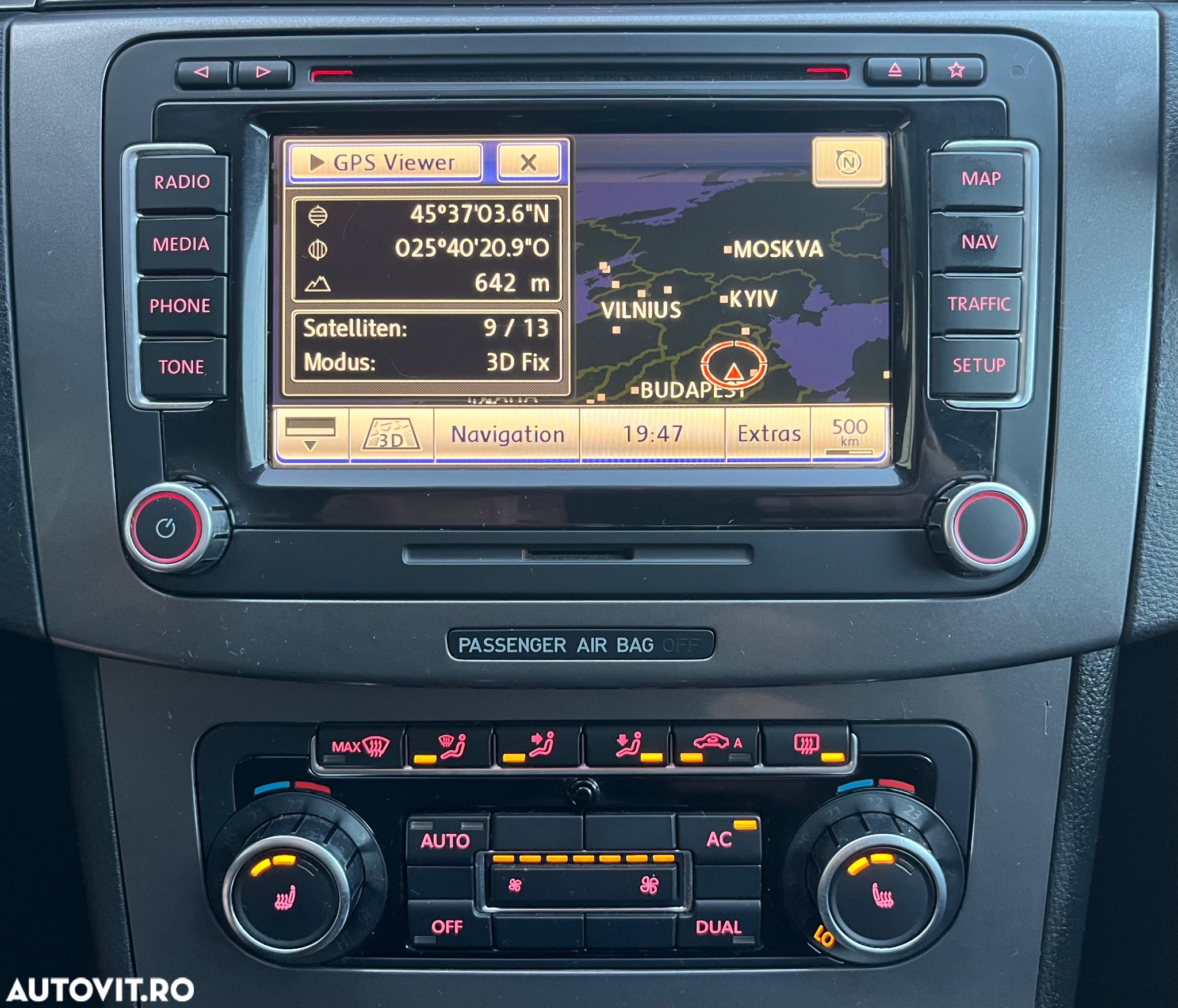 Volkswagen Passat Variant 2.0 TDI Blue TDI DSG Comfortline - 14