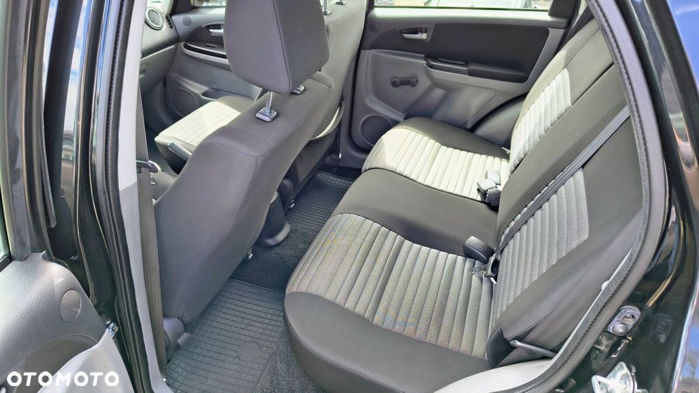 Suzuki SX4 - 11