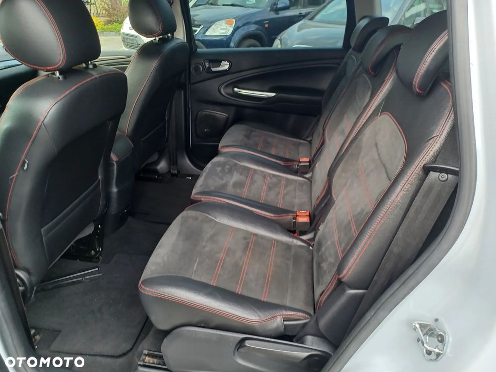 Ford S-Max 2.0 TDCi DPF Titanium - 4