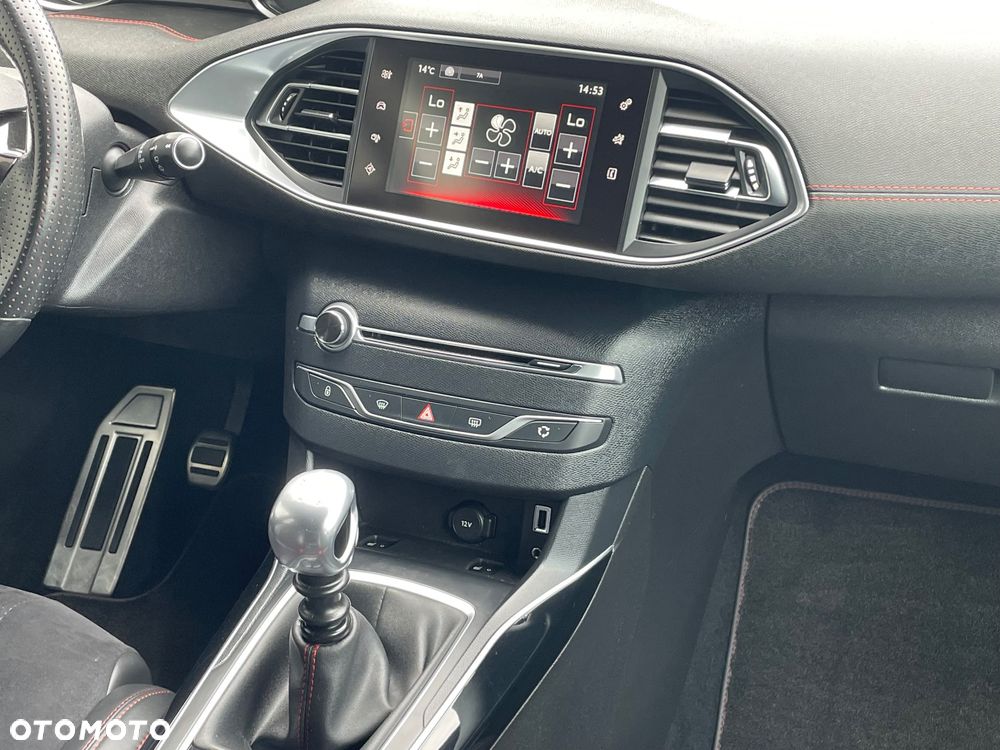 Peugeot 308 - 7