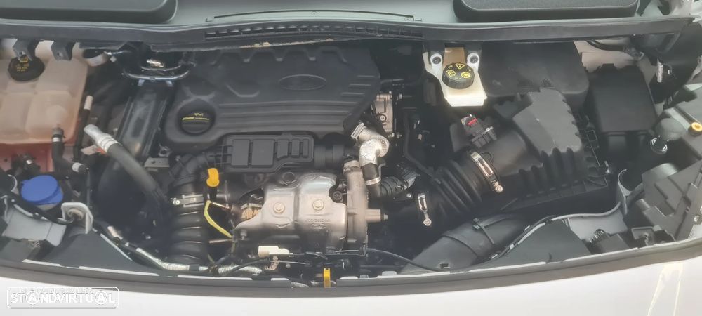 Ford Transit Connect - 11