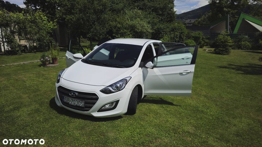 Hyundai i30 1.6 GDI BlueDrive Go DCT - 6