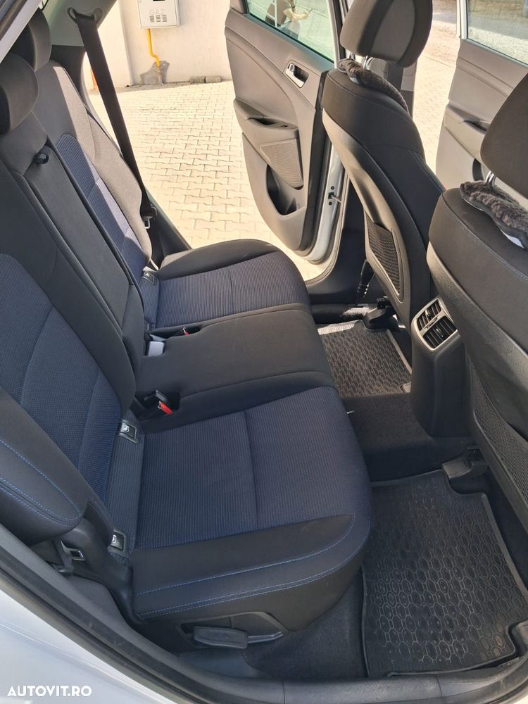 Hyundai Tucson 2.0 CRDI 4WD 6MT Style - 15