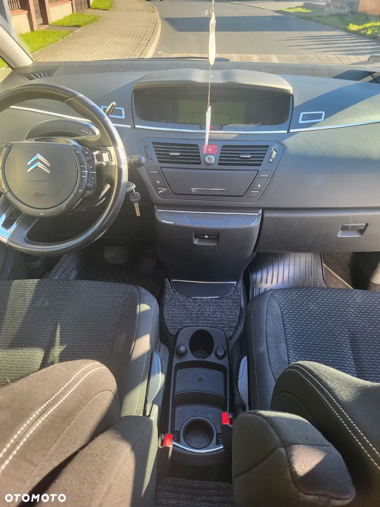 Citroën C4 Picasso - 12