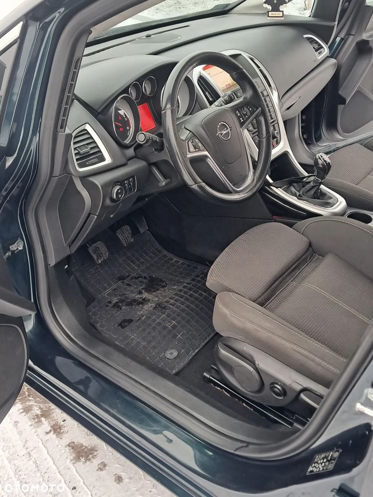 Opel Astra 1.6 CDTI Cosmo - 14