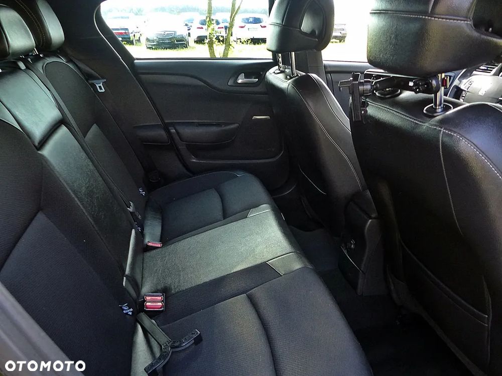 Citroën DS4 1.6 HDi SoChic - 22