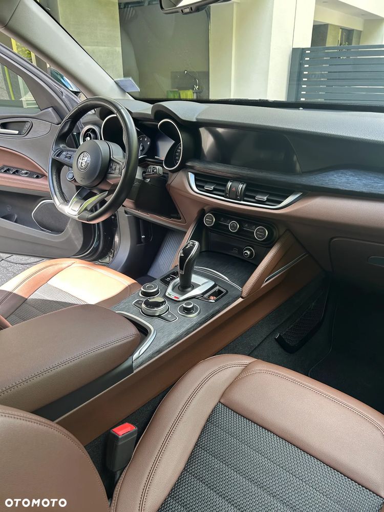Alfa Romeo Stelvio 2.0 Turbo Business Q4 - 11