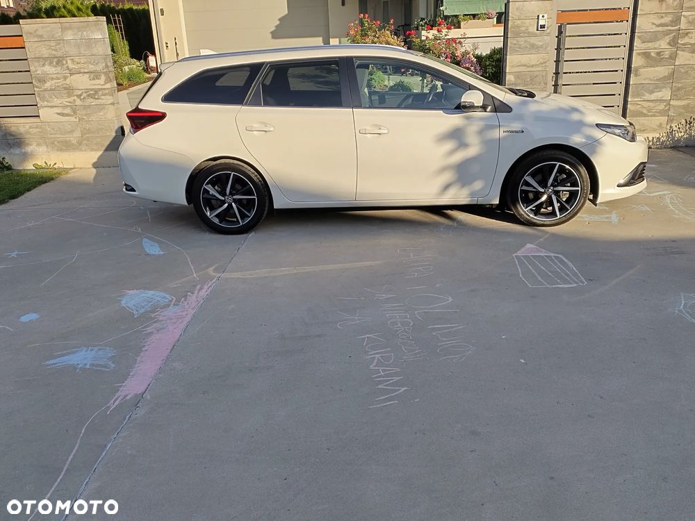 Toyota Auris Hybrid 135 Prestige - 14