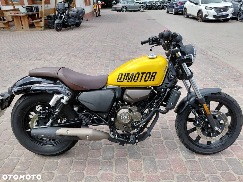 QJMOTOR SRV 125 - 5