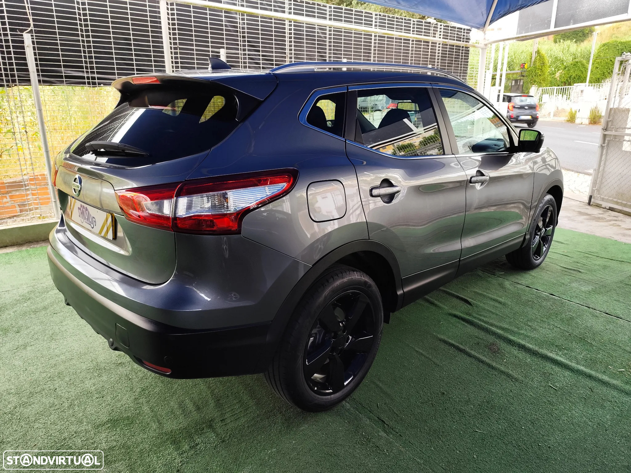 Nissan Qashqai 1.6 dCi Tekna Premium - 4