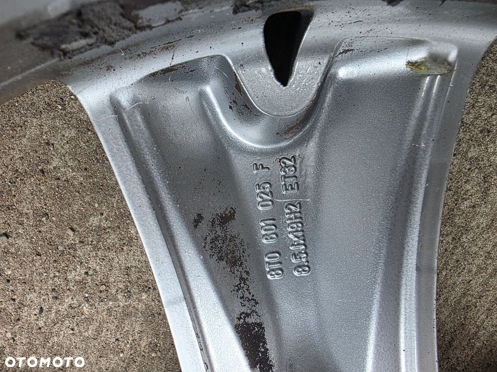 FELGA ALUMINIOWA AUDI VW SEAT SKODA 8.5J R19 ET32 8T0601025F S20/26 - 8