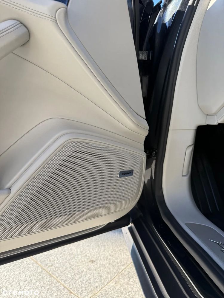 Porsche Panamera 4S - 18