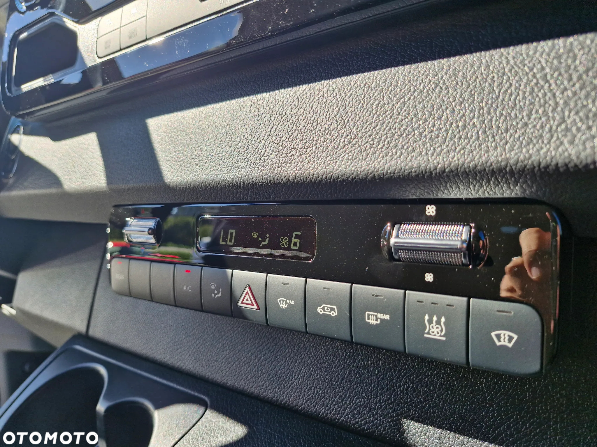 Mercedes-Benz Sprinter - 21