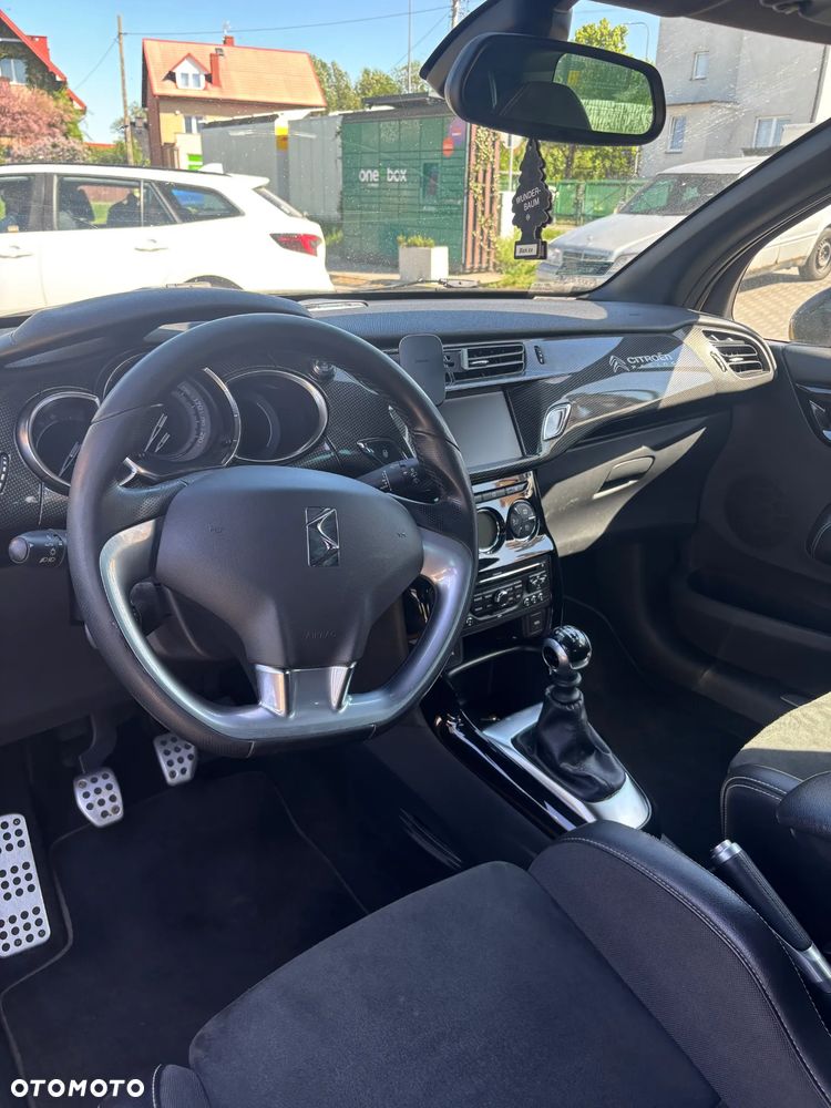 Citroën DS3 1.6 THP SportChic - 5
