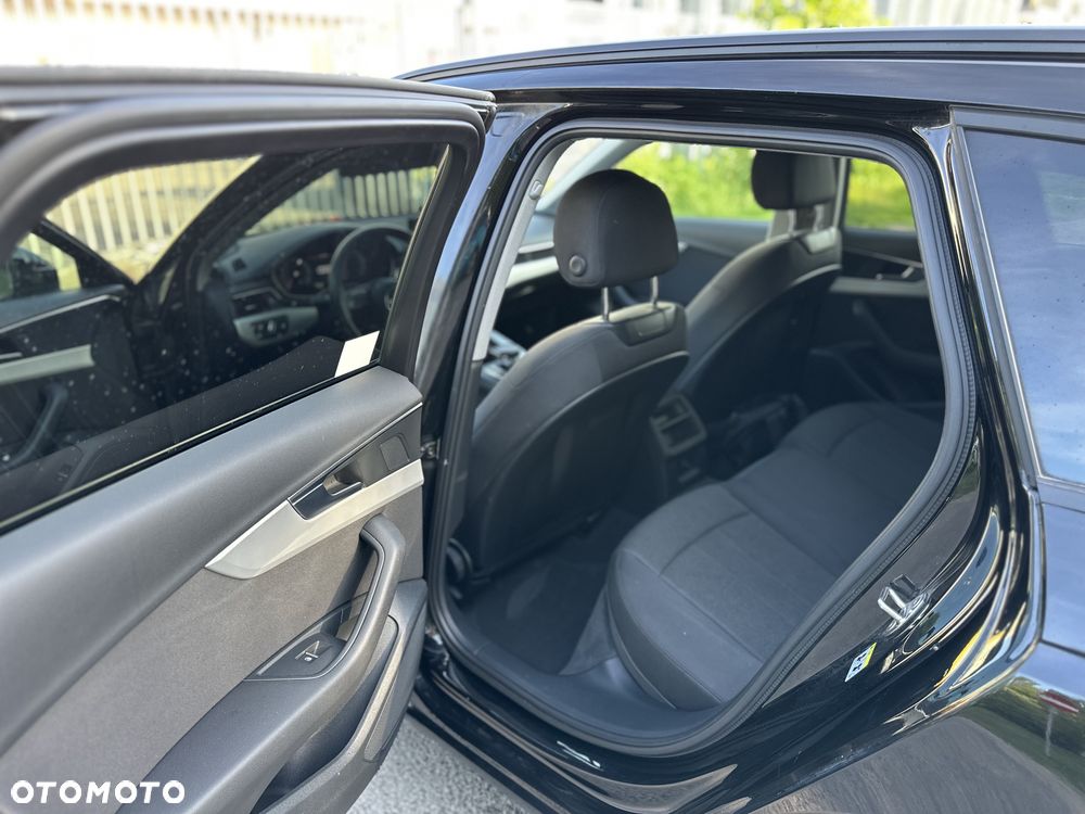 Audi A4 Avant 35 TDI mHEV Advanced S tronic - 10