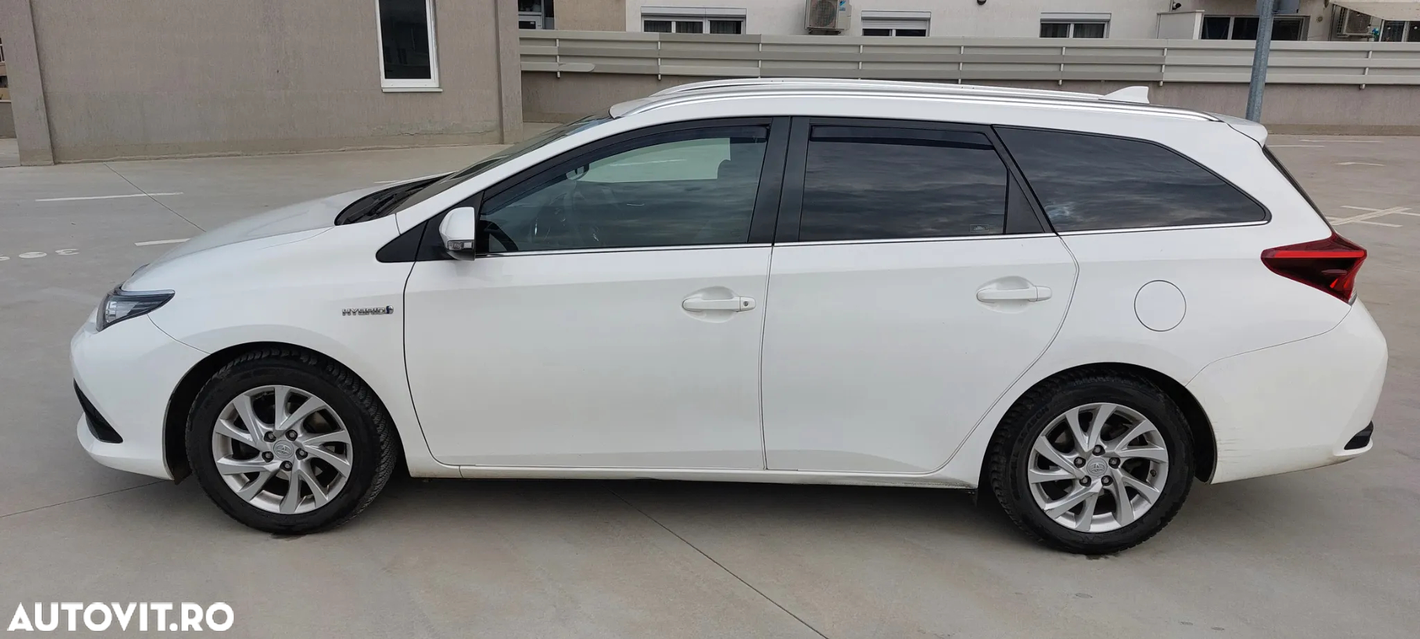 Toyota Auris - 13