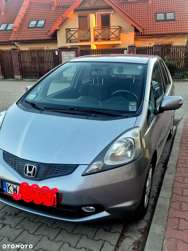 Honda Jazz 2010 photo 3