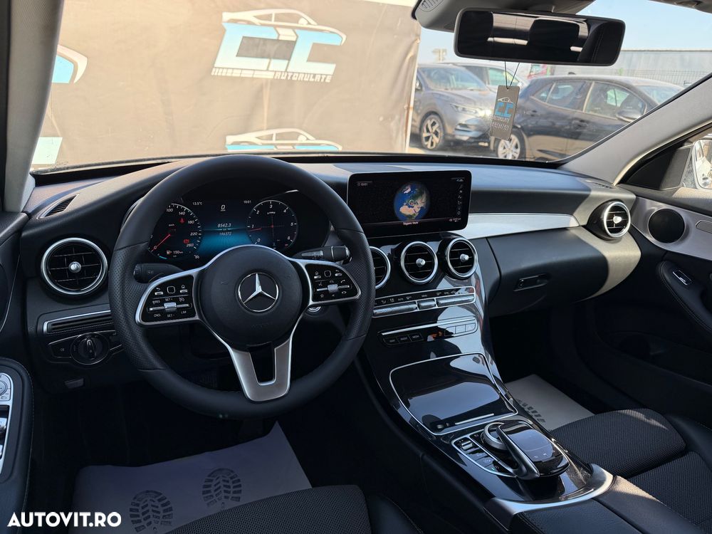 Mercedes-Benz C 220 d 4Matic 9G-TRONIC AMG Line - 10