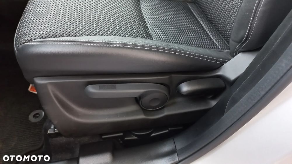 Suzuki SX4 S-Cross - 24