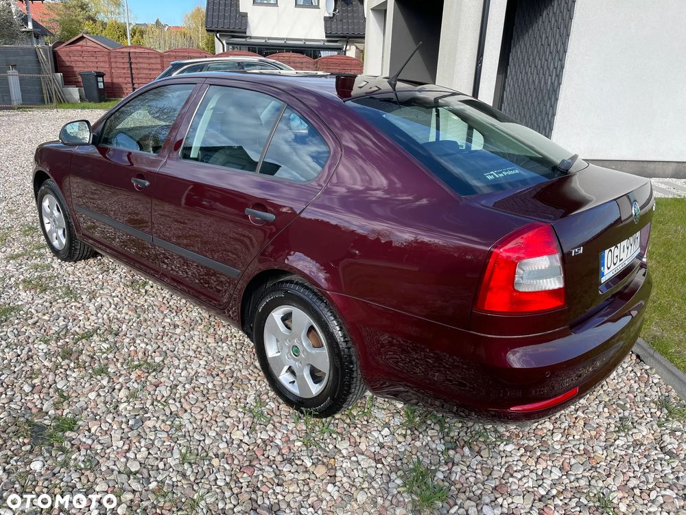 Skoda Octavia 1.4 TSI Ambiente - 4