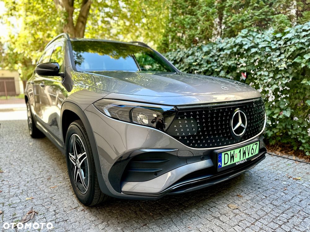 Mercedes-Benz EQB 250 70.5kWh AMG Line 7os - 12