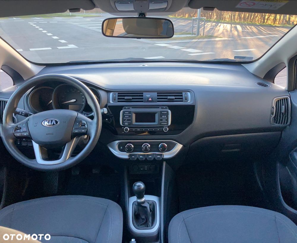 Kia Rio 1.2 M (klm) - 12
