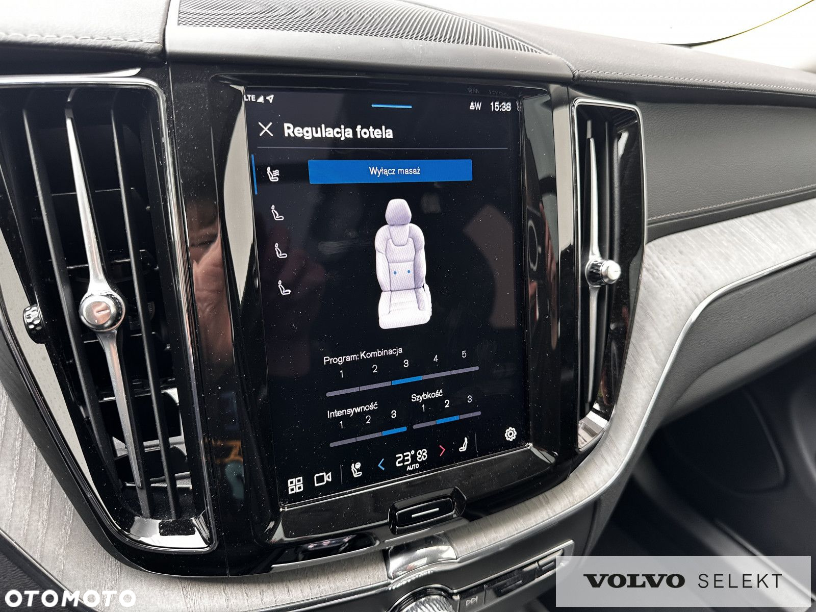 Volvo XC 60 - 37