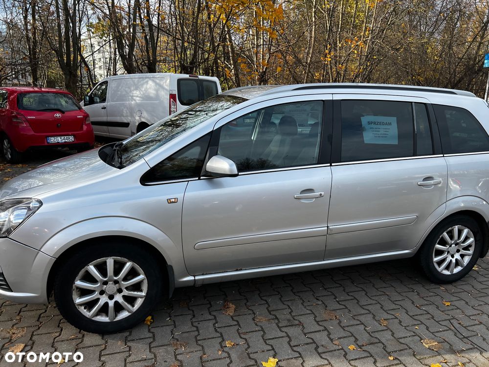 Opel Zafira 1.9 CDTI - 3