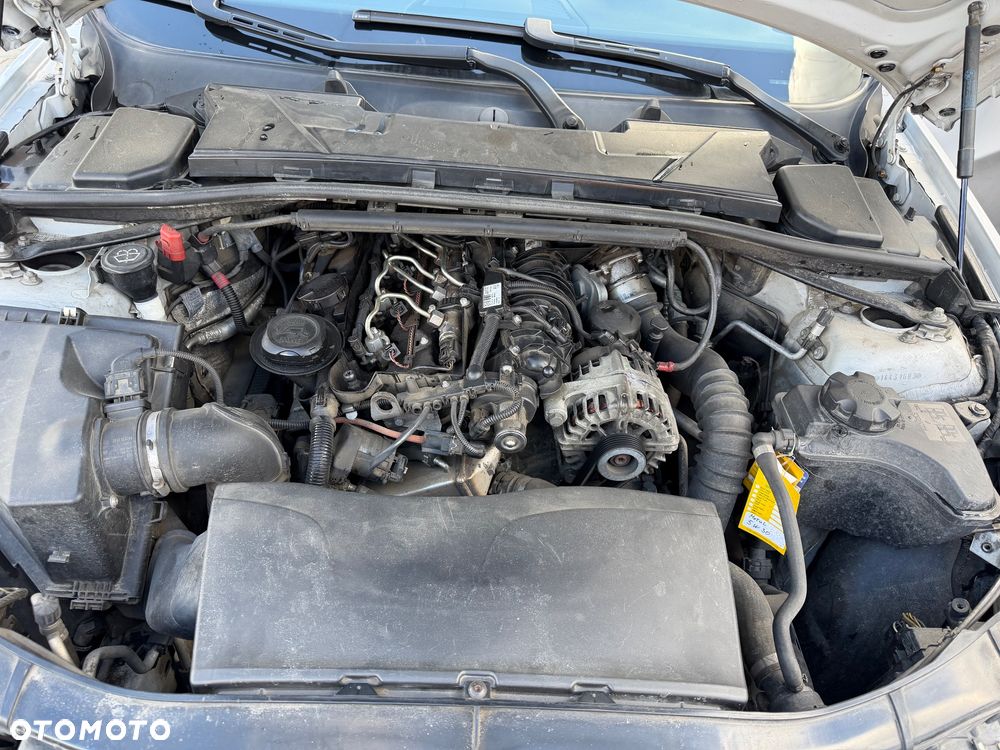 BMW Seria 3 320d DPF - 4