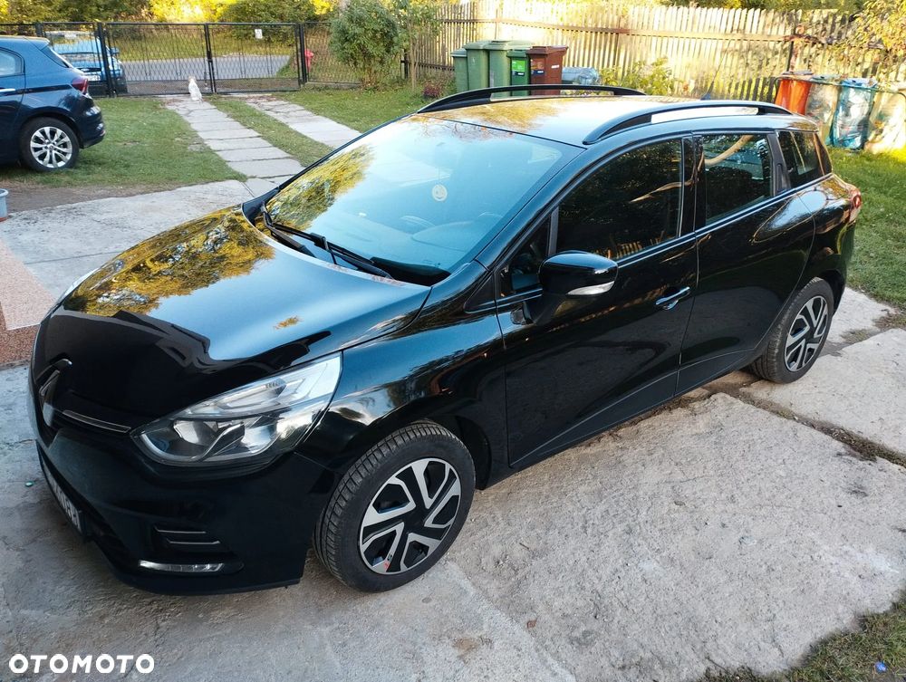 Renault Clio - 2