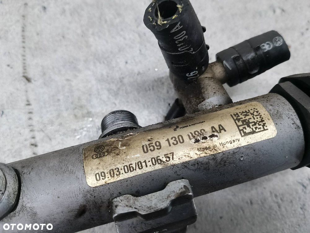 LISTWA WTRYSKOWA AUDI A6 C6 059130090AA 2.7 TDI - 4