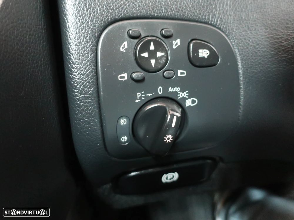 Mercedes-Benz CLK 220 CDi Avantgarde - 17