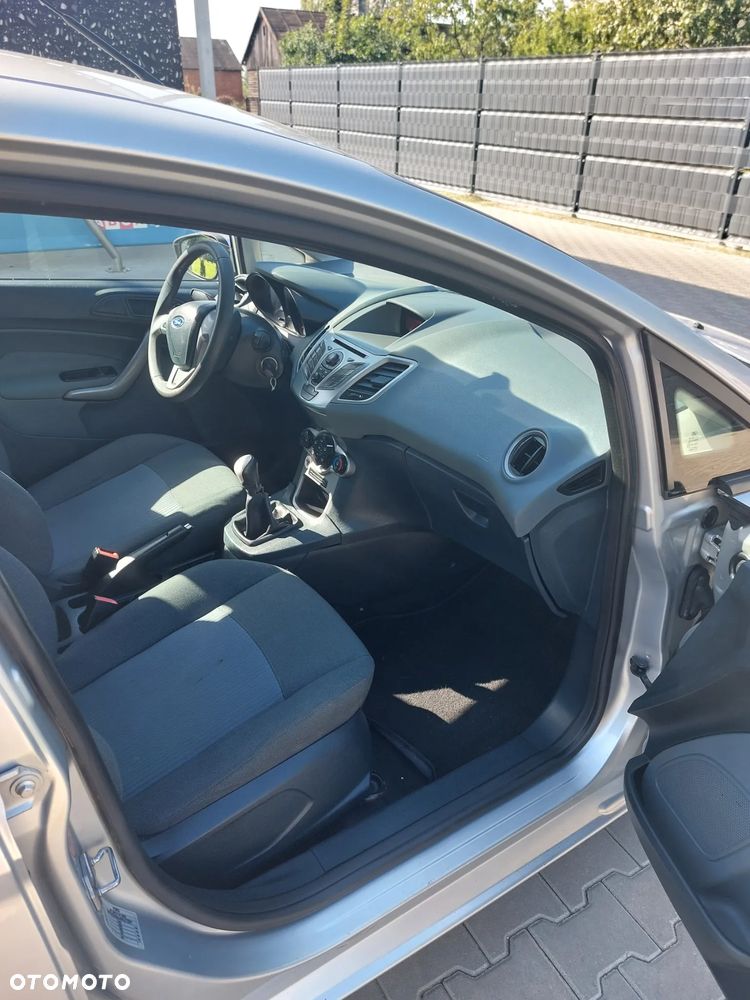 Ford Fiesta 1.25 Silver X (Trend) EU5 - 7