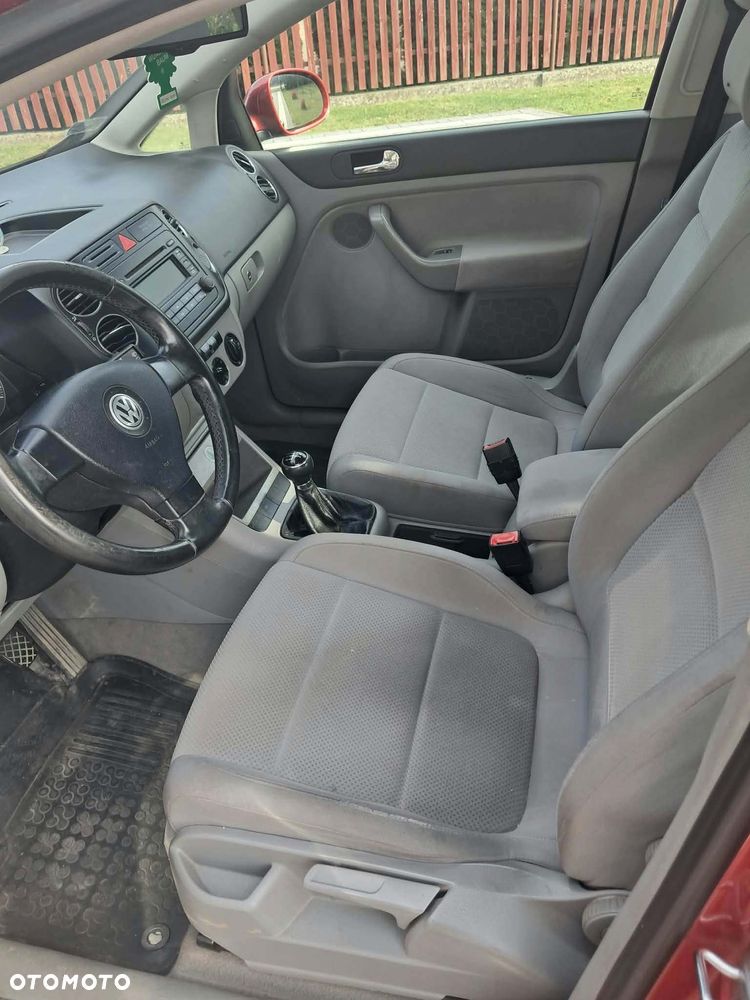 Volkswagen Golf - 16