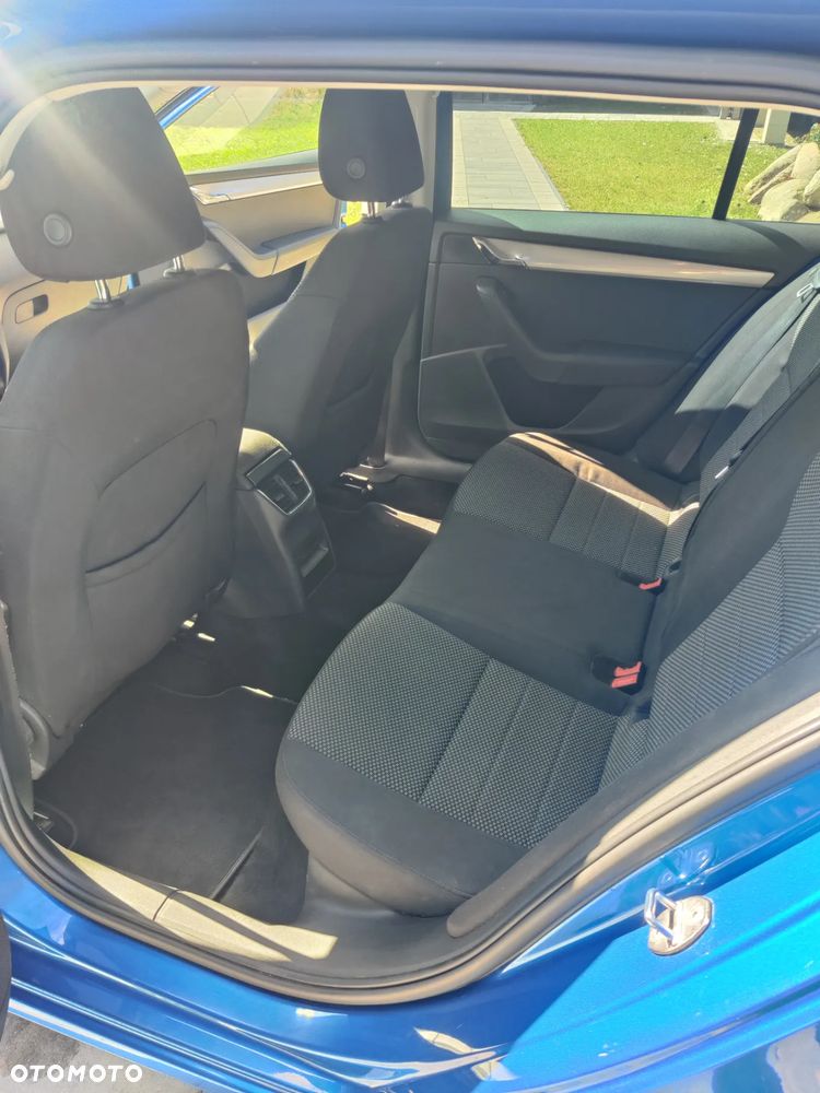 Skoda Octavia 2.0 TDI Edition - 10
