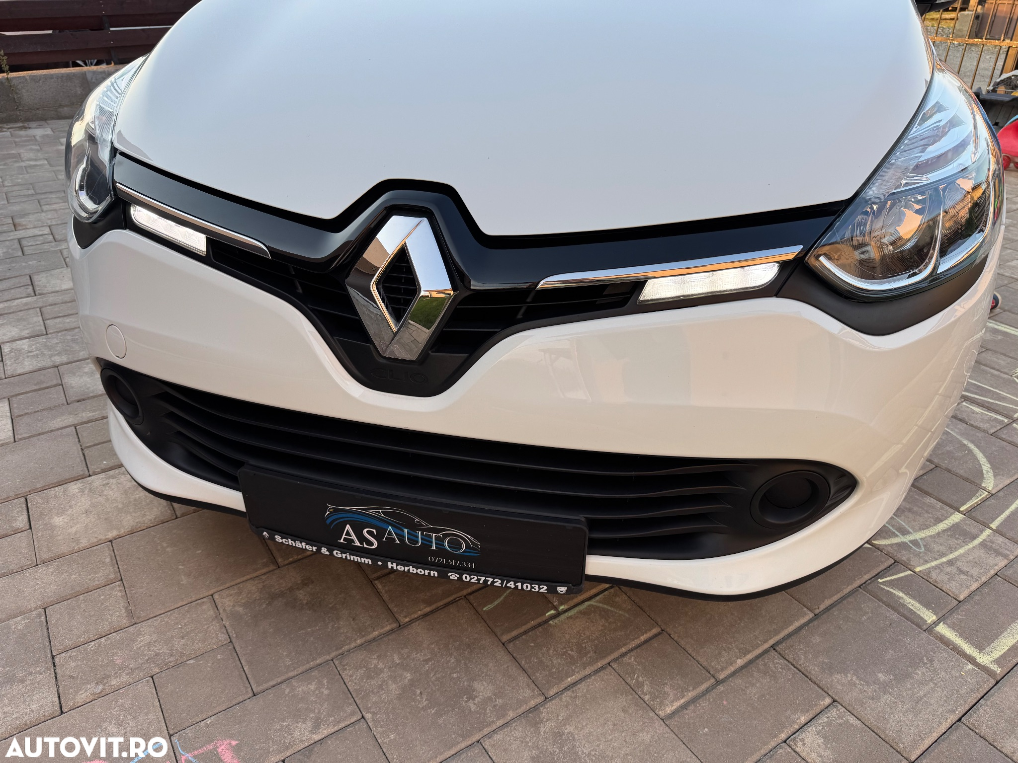 Renault Clio dCi 90 Dynamique - 12