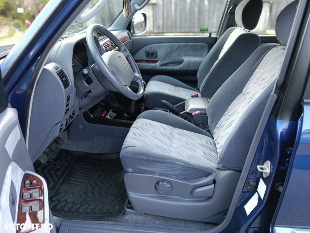 Toyota Land Cruiser 90 TD4-D - 2