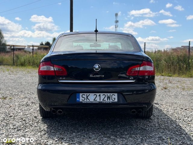 Skoda Superb 3.6 V6 4x4 DSG L&K - 6