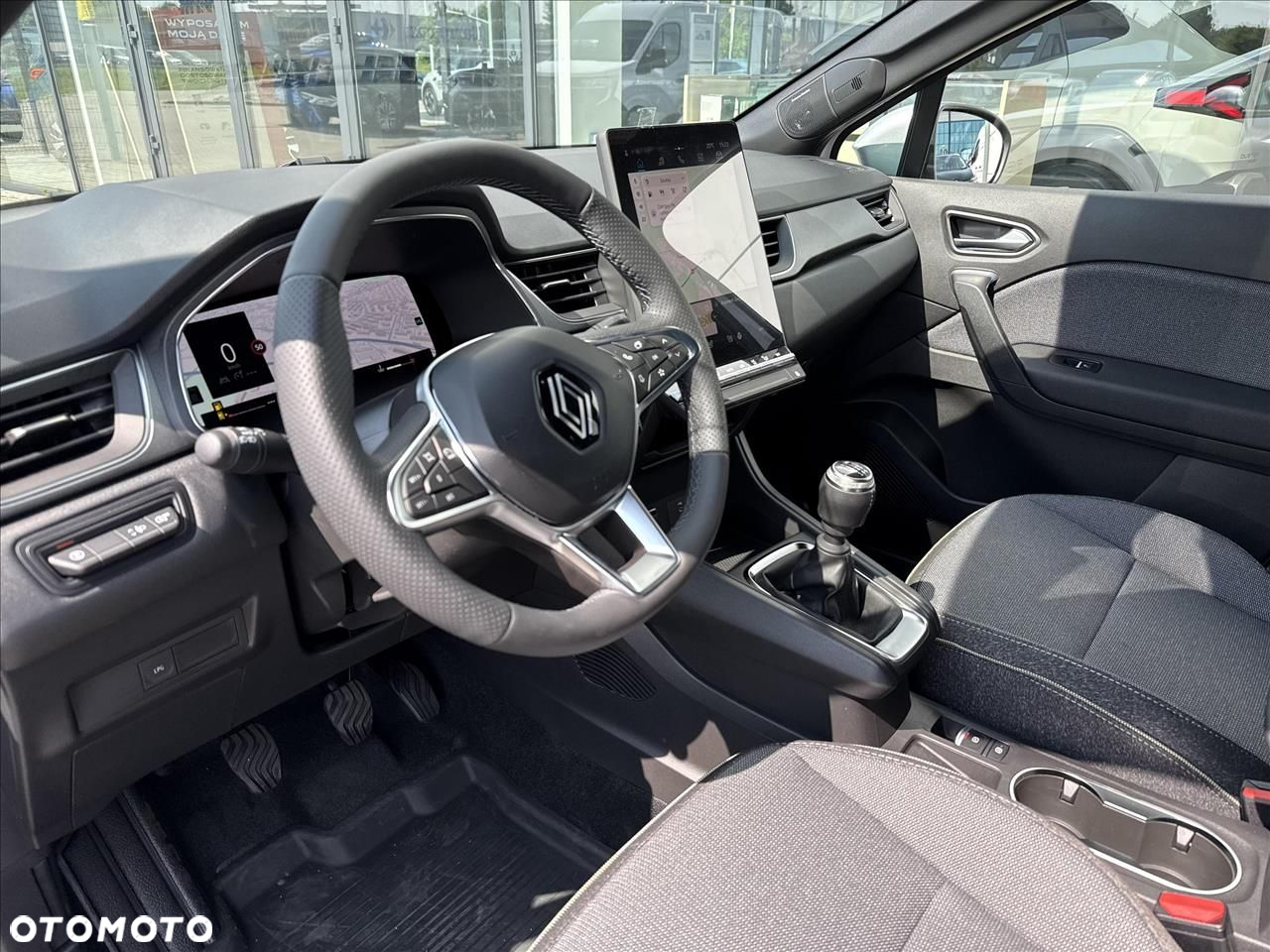 Renault Captur - 10