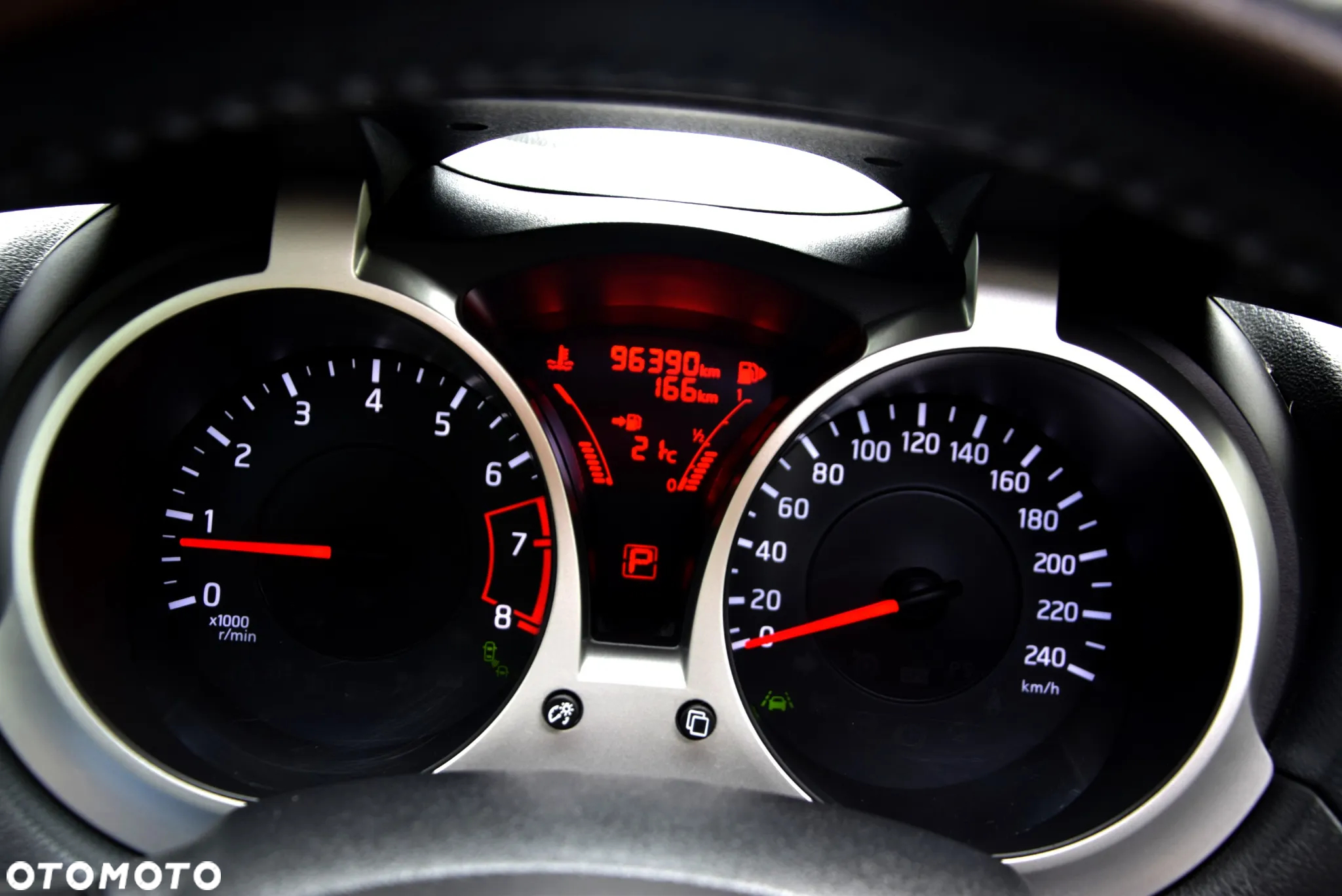 Nissan Juke 1.6 Tekna CVT - 24