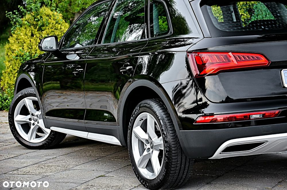 Audi Q5 2.0 TDI Quattro S tronic design - 18