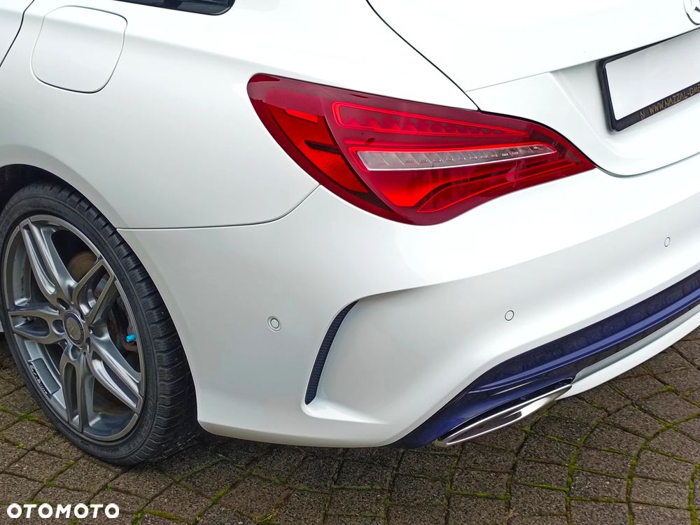 Mercedes-Benz CLA 200 AMG Line - 9