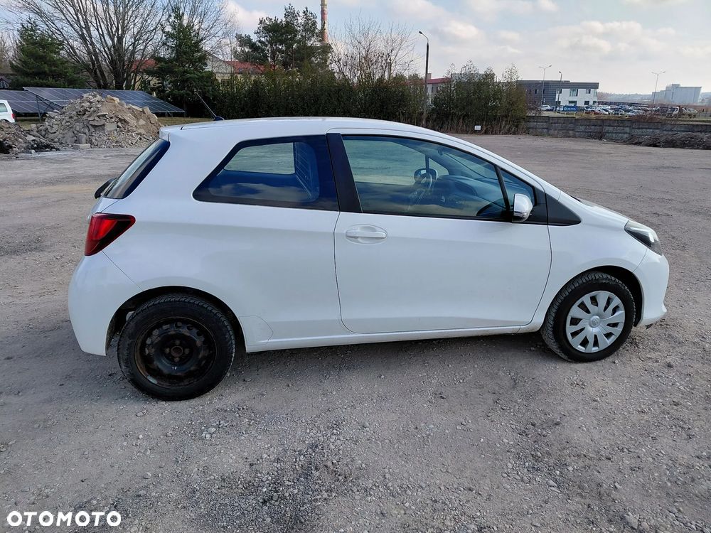Toyota Yaris 1.33 Active EU6 - 7