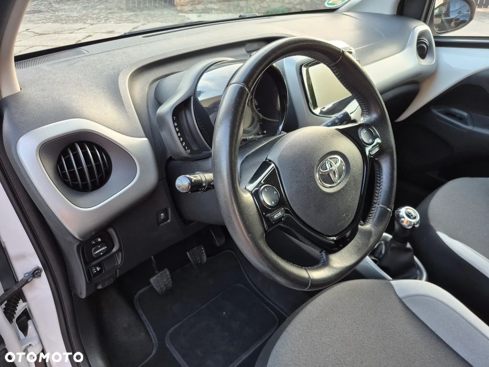 Toyota Aygo 1.0 VVT-i Sprint EU6 - 30