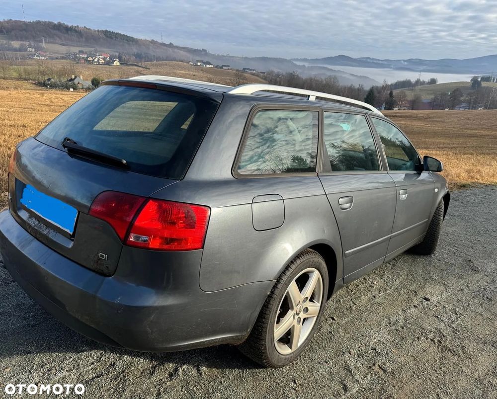 Audi A4 Avant 2.0 TDI DPF - 11