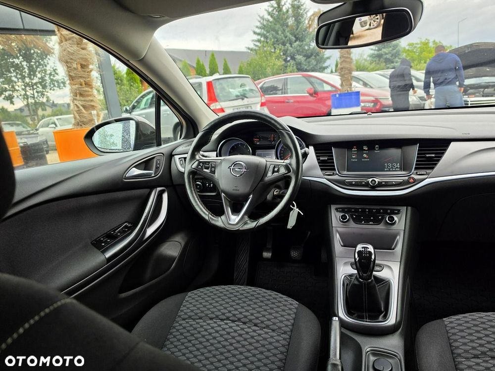 Opel Astra - 36