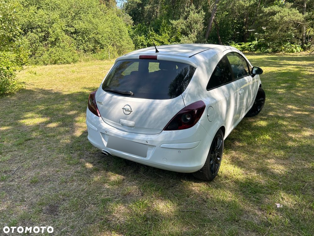 Opel Corsa 1.4 16V Color Edition - 6