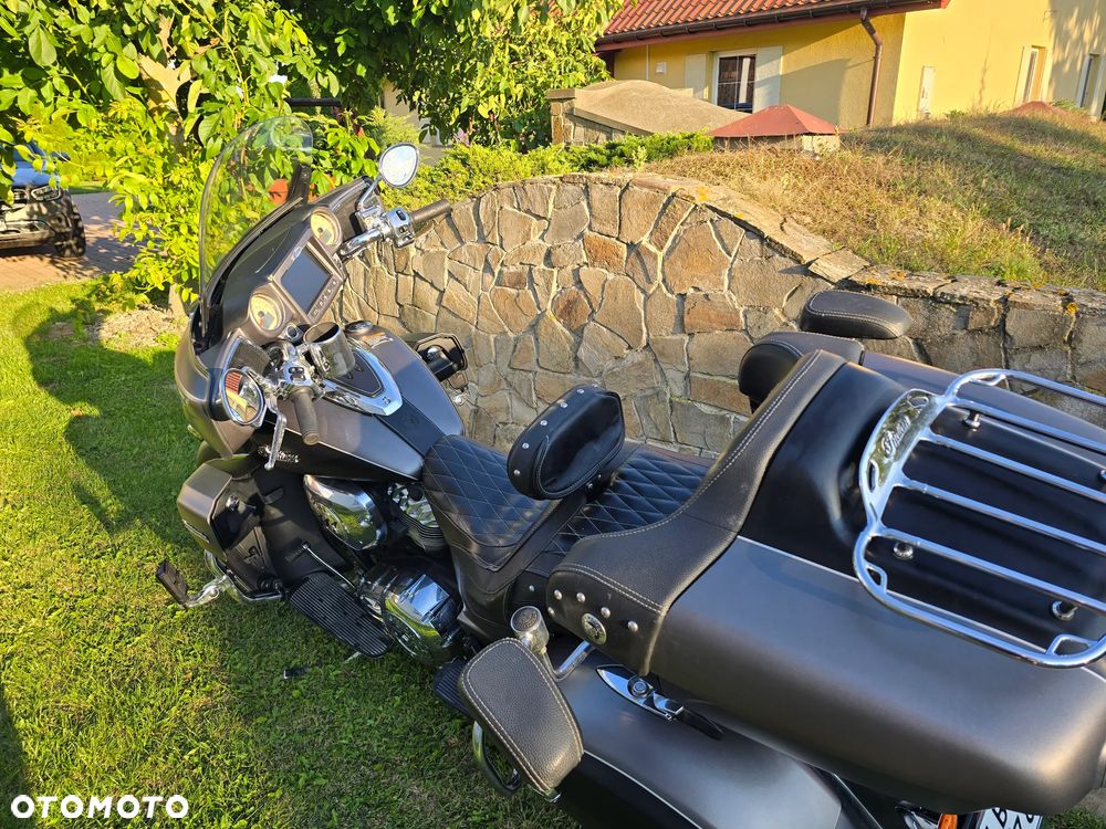 Indian Roadmaster - 9