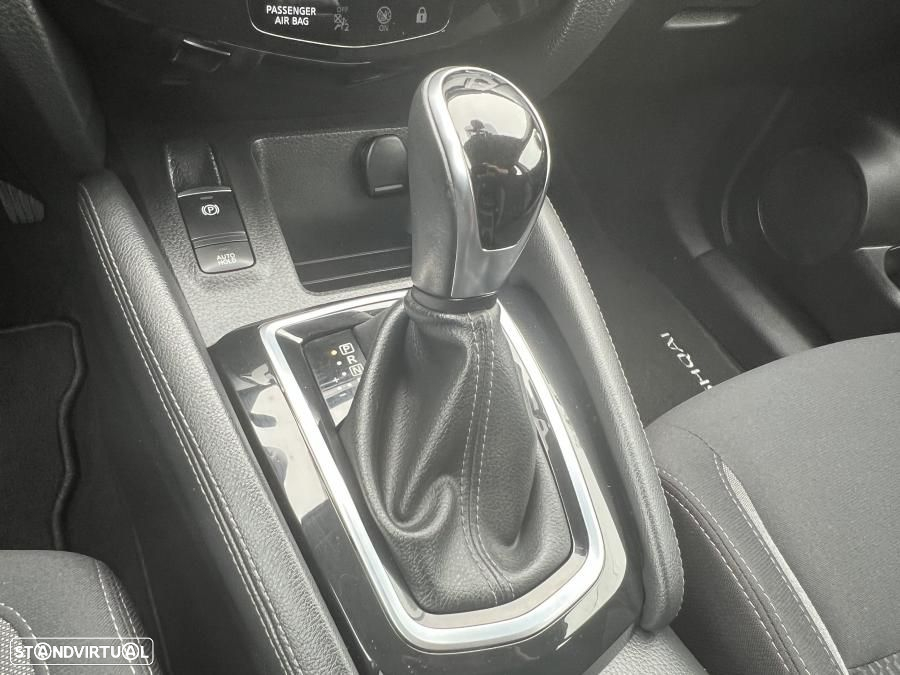Nissan Qashqai 1.5 dCi N-Style DCT - 39