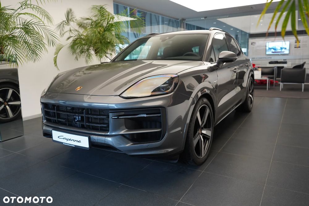 Porsche Cayenne E-Hybrid PHEV - 6
